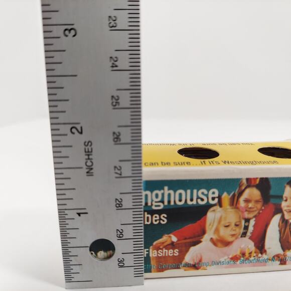 Vintage Flash Cubes Lot Westinghouse 5 Boxes 15 Camera Flashcubes 60 Flashes - Picture 13 of 13